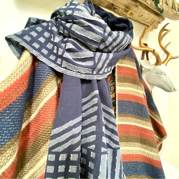 Cozy Roots boho scarf/wrap w maple leaf 🍁 and rustic /cottage core vibe - Picture 13 of 14